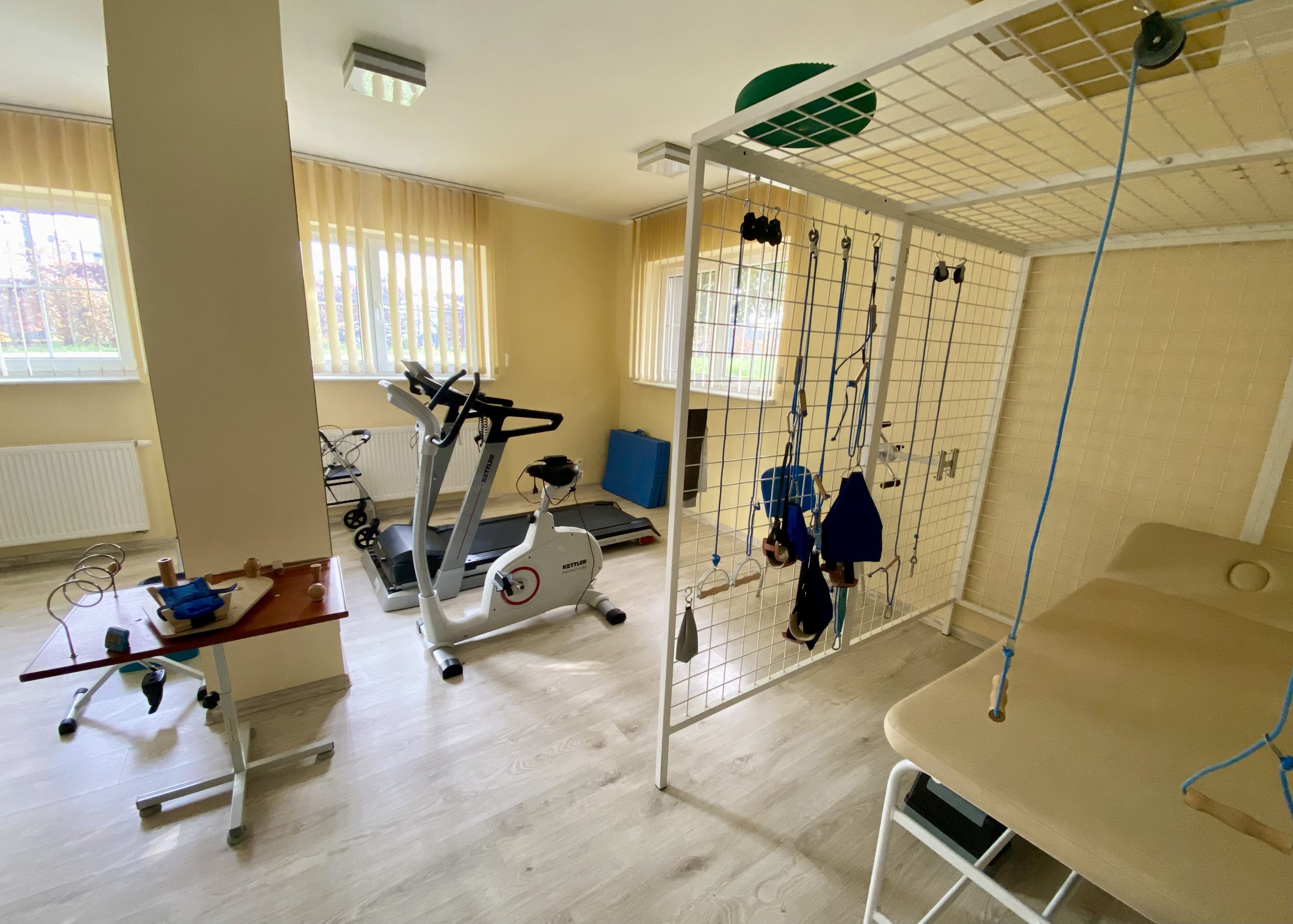 Read more about the article Turnusy rehabilitacyjne w domu spokojnej starości – jakie efekty można osiągnąć?